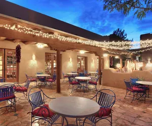 Photo 2 - Courtyard by Marriott Albuquerque