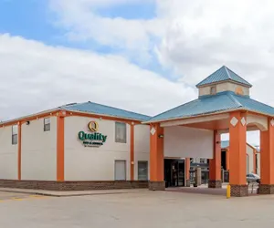 Photo 2 - Quality Inn & Suites Decatur - Priceville I-65