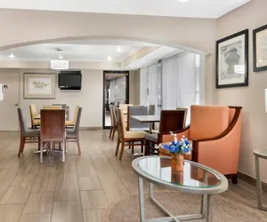 Photo 4 - Quality Inn & Suites Decatur - Priceville I-65