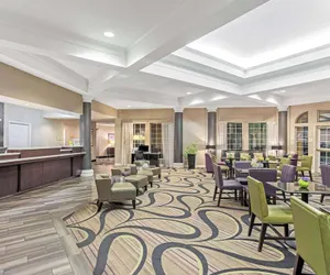 Photo 4 - La Quinta Inn & Suites by Wyndham Birmingham Homewood