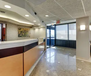 Photo 2 - Drury Inn & Suites Marion