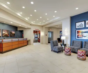 Photo 5 - Drury Plaza Hotel Mt. Vernon