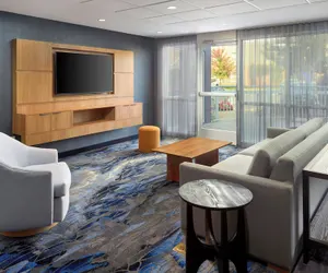 Photo 5 - Fairfield Inn & Suites by Marriott Frederick