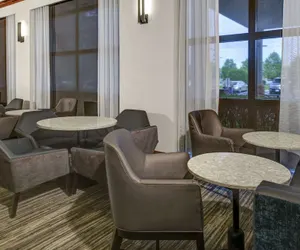 Photo 2 - Hyatt Place Detroit/Auburn Hills