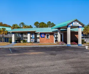 Photo 2 - Motel 6 Tifton, GA