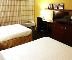 Photo 4 - Holiday Inn Express Tifton by IHG