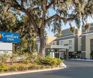 Photo 2 - Comfort Inn