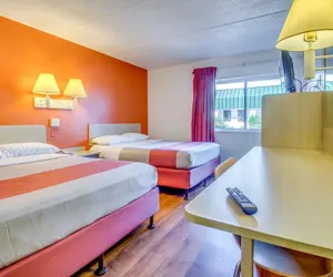 Photo 5 - Motel 6 Amherst, NY - Buffalo