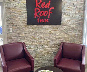 Photo 2 - Red Roof Inn Savannah North I-95 – Port Wentworth