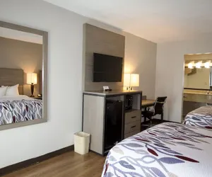 Photo 5 - Red Roof Inn Savannah North I-95 – Port Wentworth