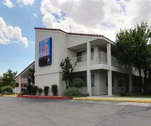 Photo 2 - Motel 6 Albuquerque, NM - Coors Road