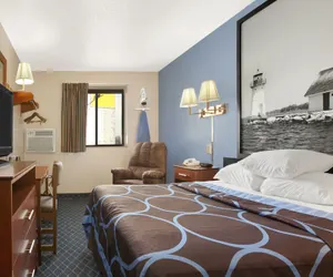 Photo 5 - Super 8 by Wyndham Massena NY