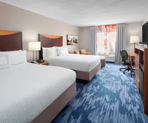 Photo 4 - Fairfield Inn and Suites by Marriott Denver Airport