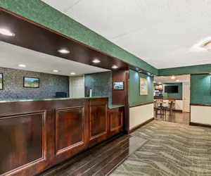 Photo 5 - Econo Lodge
