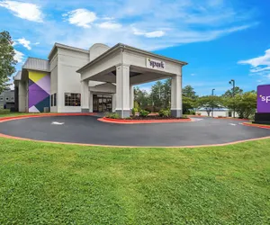 Photo 2 - Spark by Hilton Duluth