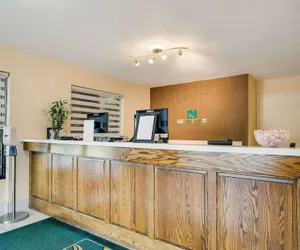 Photo 4 - Quality Inn & Suites Mt Chalet