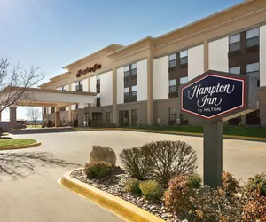 Photo 2 - Hampton Inn Wichita-East