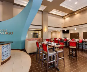 Photo 2 - Hotel Indigo Chicago-Vernon Hills by IHG