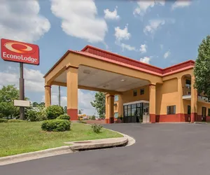 Photo 2 - Econo Lodge