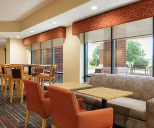 Photo 3 - Hampton Inn West Des Moines Lake Drive