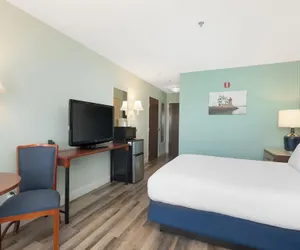 Photo 5 - Fireside Inn & Suites - Belfast