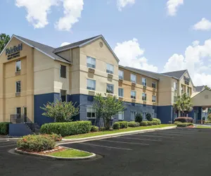 Photo 2 - Fairfield Inn by Marriott Hattiesburg