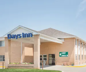 Photo 2 - Days Inn by Wyndham Lexington NE