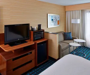 Photo 5 - Fairfield Inn by Marriott Rochester East