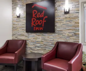 Photo 4 - Red Roof Inn Weedsport