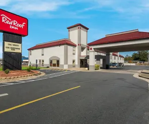 Photo 2 - Red Roof Inn Washington, NC