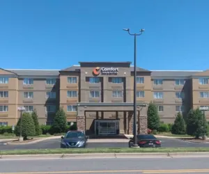 Photo 2 - Comfort Inn & Suites Kannapolis - Concord