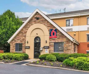 Photo 2 - Studio 6 Extended stay Fairfield, OH - Cincinnati