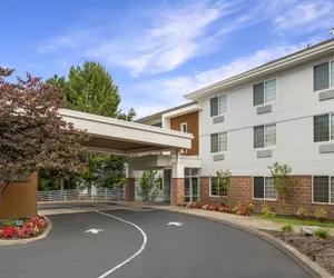 Photo 2 - Fairfield Inn & Suites by Marriott Beaverton