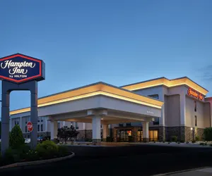 Photo 2 - Hampton Inn Hanover