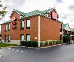 Photo 2 - Econo Lodge Richmond