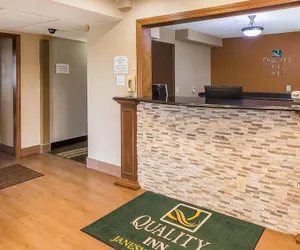 Photo 4 - Quality Inn Janesville North