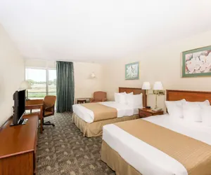 Photo 2 - Days Inn by Wyndham Grand Island I-80