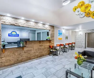 Photo 3 - Days Inn by Wyndham Los Lunas