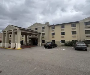 Photo 2 - Wingate by Wyndham Pittsburgh/West Mifflin