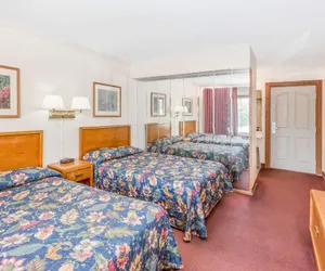 Photo 4 - Knights Inn South Sioux City