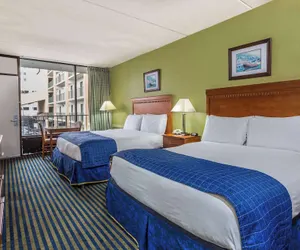 Photo 3 - Days Inn by Wyndham Virginia Beach At The Beach