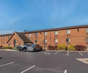 Photo 2 - Extended Stay America Suites Cincinnati Blue Ash Reagan Hwy