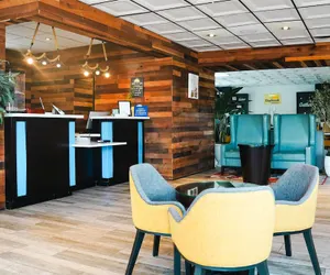 Photo 3 - Days Inn by Wyndham Southington