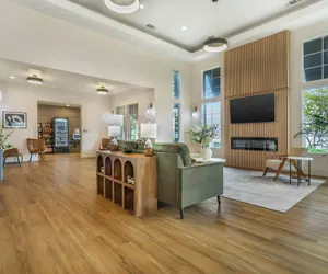 Photo 4 - University Park Inn & Suites, an Ascend Collection Hotel