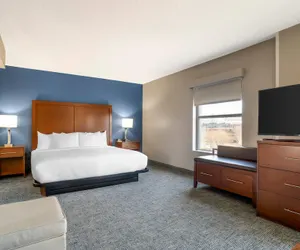 Photo 4 - Comfort Suites near Birkdale Village- Huntersville