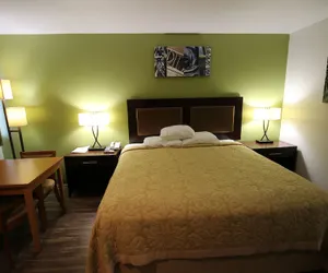 Photo 5 - Rice Hill Inn