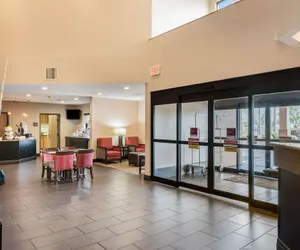 Photo 5 - Comfort Suites Monroe