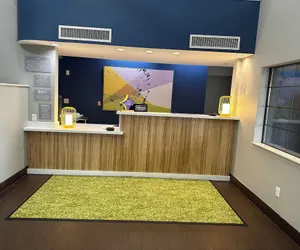 Photo 3 - Spark by Hilton Round Rock