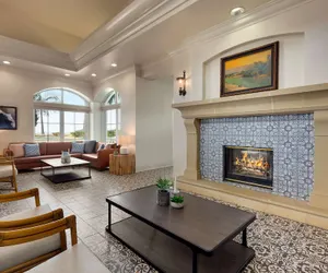 Photo 4 - Hilton Garden Inn Carlsbad Beach