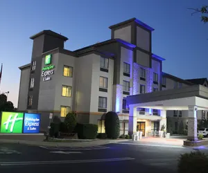 Photo 2 - Holiday Inn Express & Suites Charlotte-Concord-I-85, an IHG Hotel